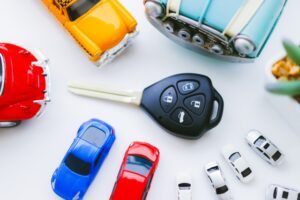 車の合鍵を作成できる場所一覧を完全網羅！費用相場や注意点も解説