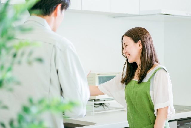 口コミ評判が高いカジー(casy)の利用を検討する女性