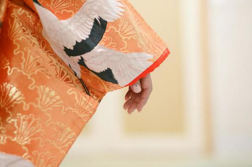 100万円で買った古い着物や価値のある着物を高く売るコツ【いくらで売れるか事前チェック】