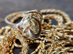 買取してもらいたい刻印なしの金
