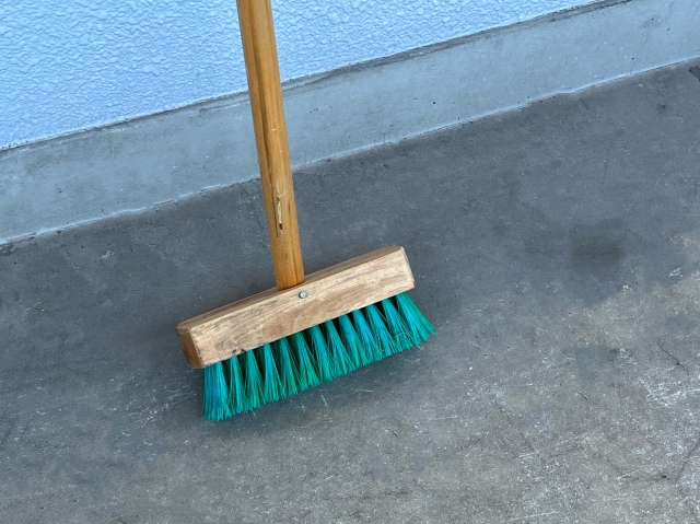 コンクリートのベランダに防水が必要な理由