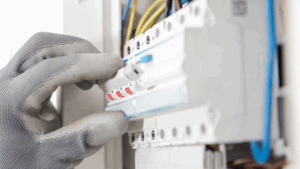 漏電遮断器の交換はどこに頼む？依頼先や新機器の選び方も