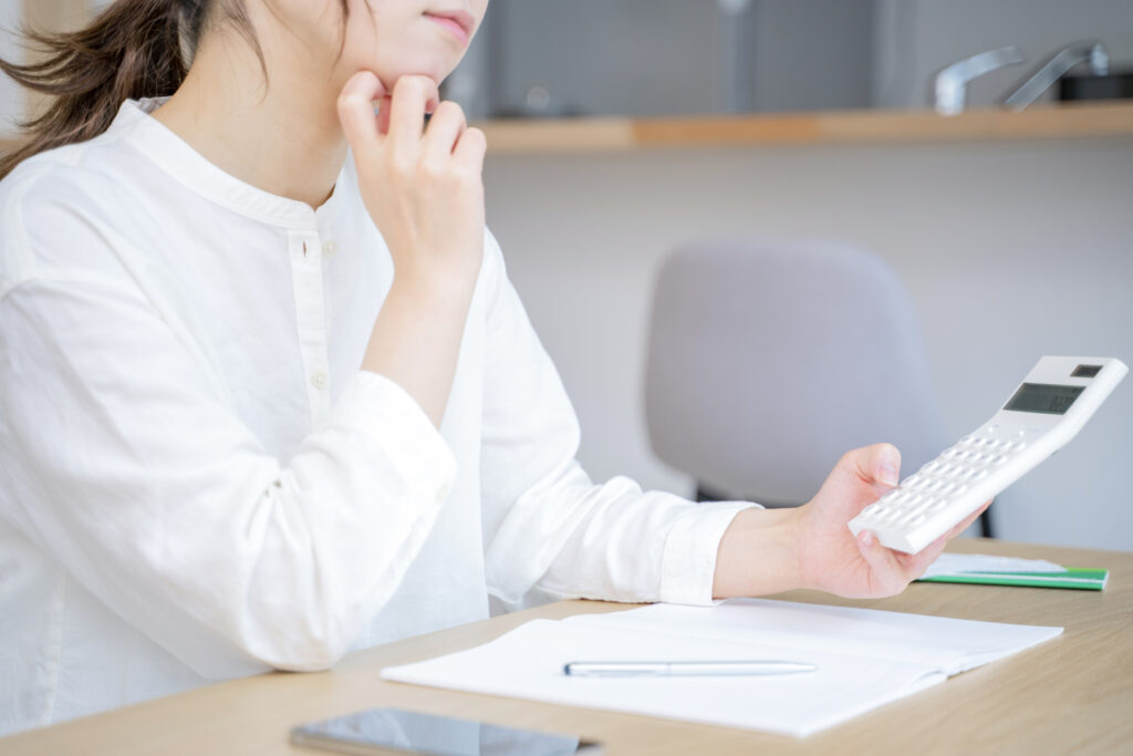 「効果なし」ではないゴキブリ駆除業者に依頼する費用を考えている人