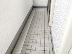 ベランダの蜂の巣が小さい