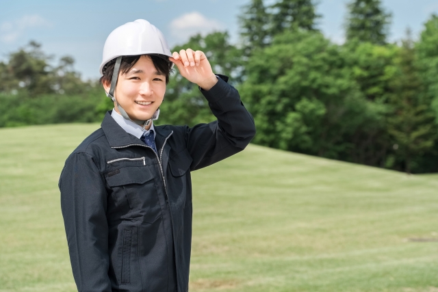 強剪定は業者へお任せ