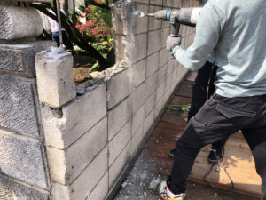 ブロック塀の画像