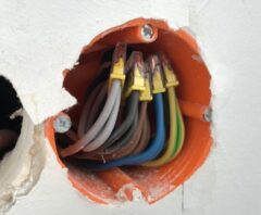 電気引き込み工事はどこに頼む？迷わない依頼先の選び方を徹底解説！