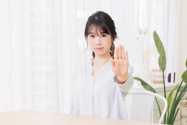 信頼できない屋根業者の対応方法や断り方