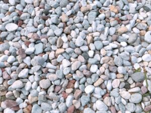 カインズホームに依頼しようと思っている砂利敷きの砂利