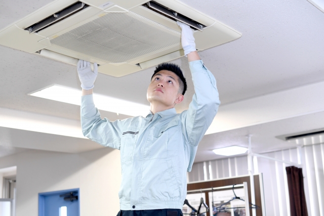 全館空調ダクト清掃の料金相場は？業者の選び方やお得に利用するコツを徹底解説