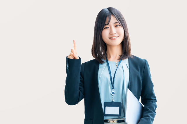 建築資材をおすすめ業者に買取してもらいたい人に高額になるケースと買取不可になるケースを解説する女性