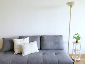 ボロボロのソファは買取できる？相場・高く売るコツや注意点まで徹底解説