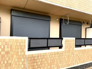 塗装を検討している巻き上げ式シャッター