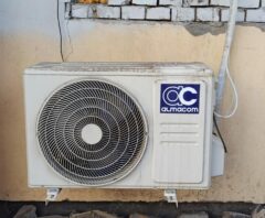 室外機がうるさくて眠れない