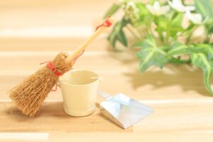 業者による大掃除のイメージ