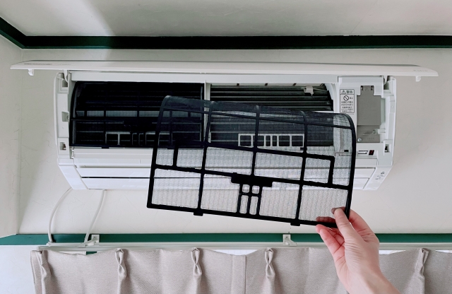 エアコンの大掃除をしているところ