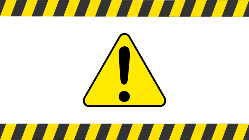 屋根板金工事の費用をチェック中