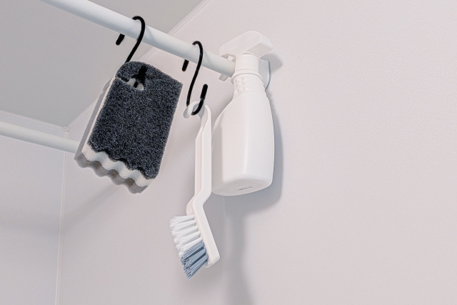 床に黒ずみの落とし方を調べていて、アイテムを準備してあるお風呂の様子