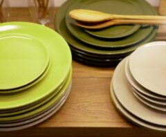 大量の食器を処分する方法5選！捨てる・売るを判断する基準