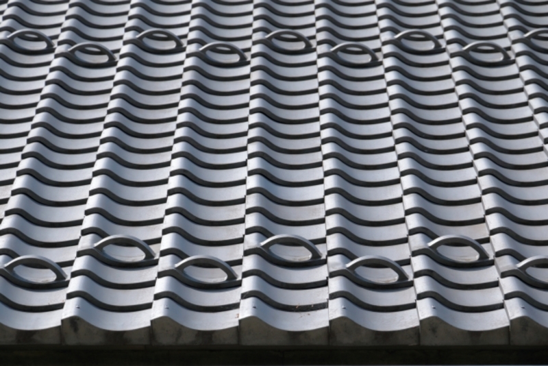 瓦屋根の雨漏り修理費用