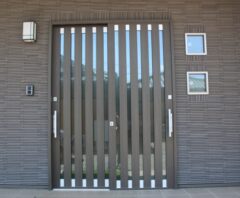 玄関引き戸の鍵をホームセンターで交換したい人が撮影した画像