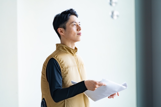 店舗の屋外照明設置工事を業者に依頼すべき理由