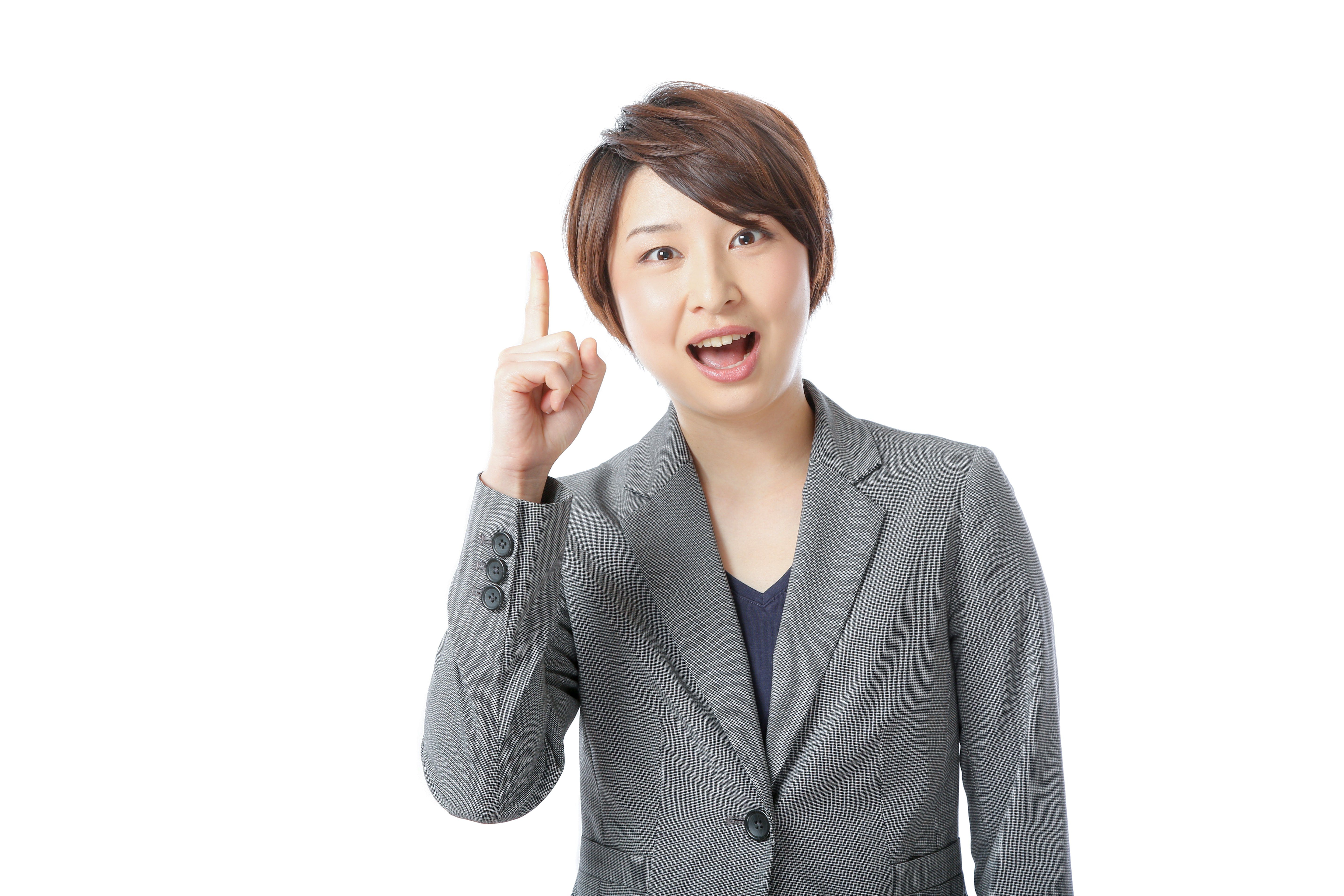 梅田の質屋・買取業者を選ぶ際のおすすめポイントを解説する女性