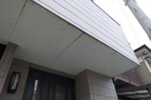 ベランダ下からの雨漏り