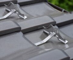 雪止めを後付け