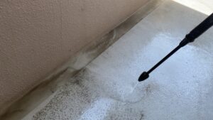 高圧洗浄機でのベランダ掃除