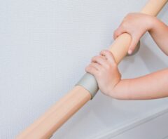 塗装してある手すり