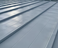 補助金を活用して遮熱塗装した屋根