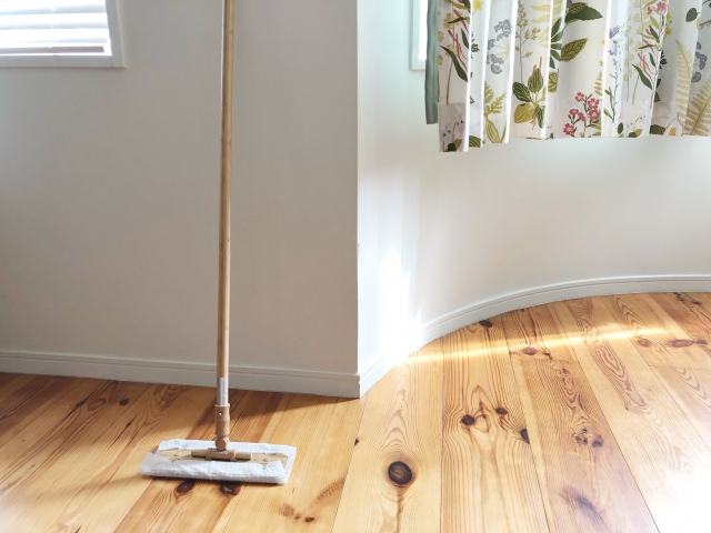 ダスキンの床掃除を利用するメリット