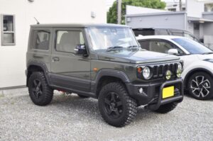 駐車場を砂利にして後悔する理由とは？よくある失敗例と対処法・おすすめの対策法を徹底解説