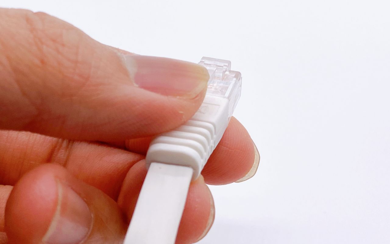 LANケーブル壁内配線交換