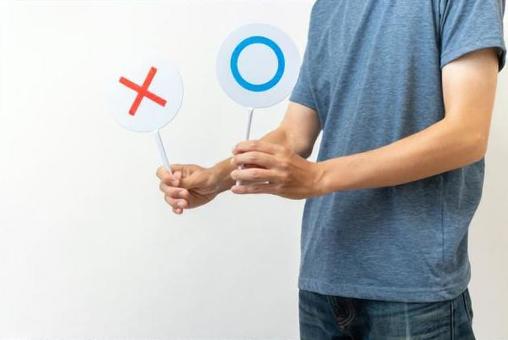 ビバホームで合鍵は作れるか解説する男性