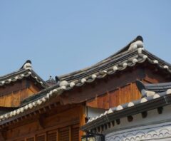 瓦屋根の修理業者