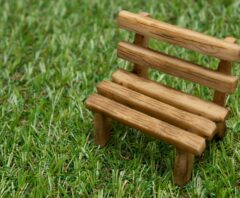 人工芝施工の下地は何がいい?おすすめの種類・正しい作り方・失敗しないポイントも徹底解説