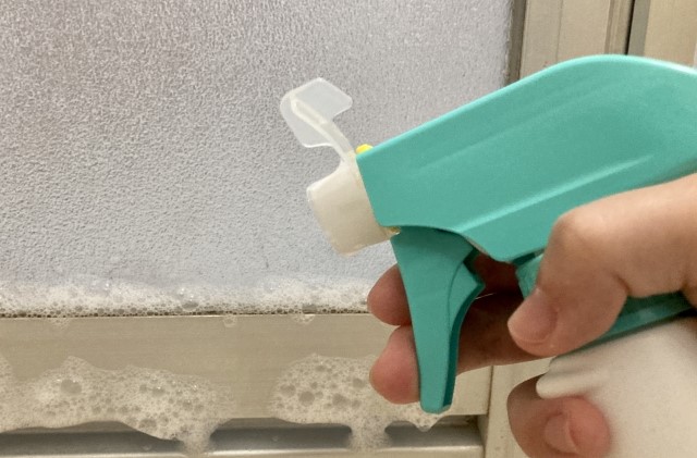 ゴムパッキンの黒カビ取り方法【軽度の汚れ】