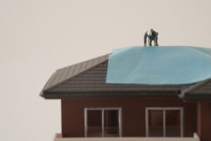 屋根のブルーシート料金