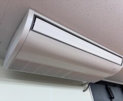 エアコン取り外し+取り付けのみ業者に依頼