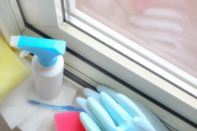 ゴムパッキンの黒カビは落とせる？知っておきたい基本