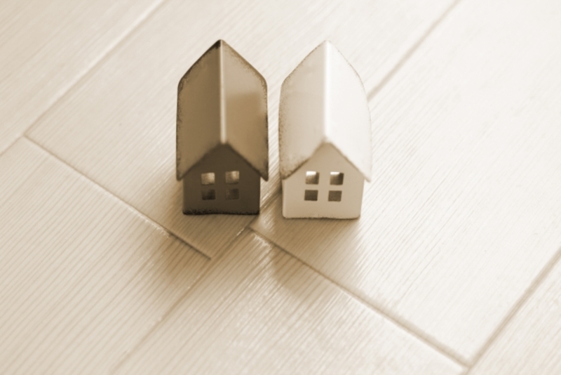 隣の家との隙間がない外壁塗装のやり方