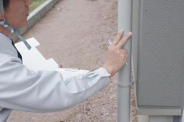 雨樋修理をどこに頼むか迷い中