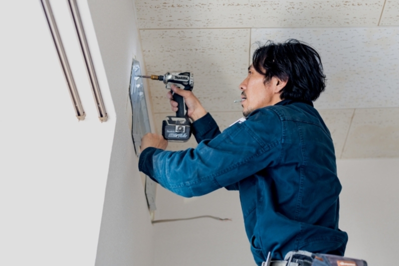 くらしのマーケットでエアコン取り外しを依頼